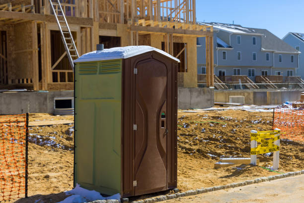 Portable Toilet Options We Offer in Woodland Beach, MI